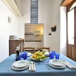 Giannina Alloggio per agriturismo *
